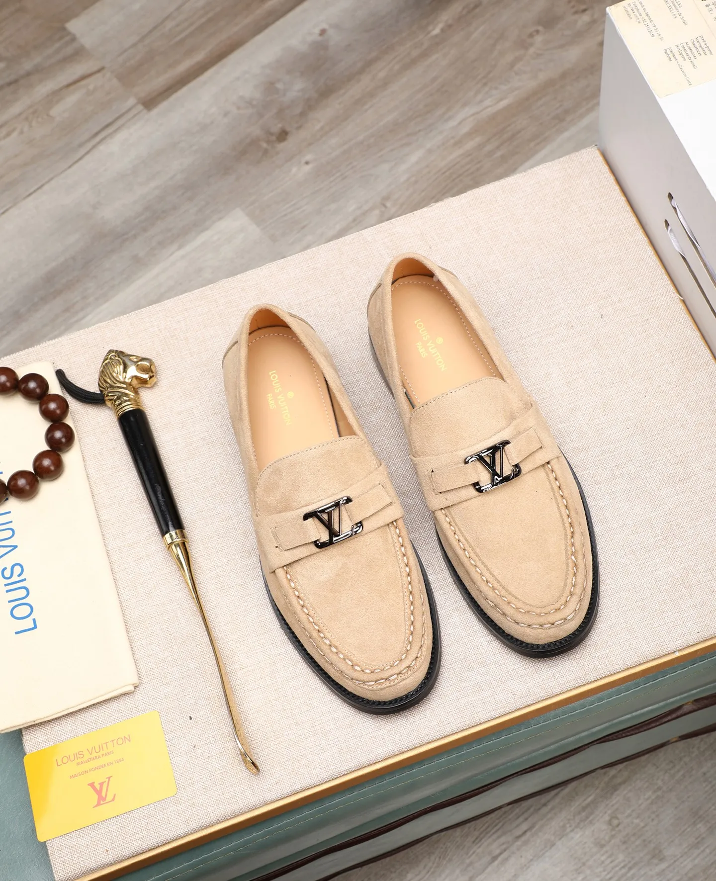 Men's shoes 💰480 📛📛(Niuli) high-end [LOUIS VUITTON】Louis Vuitton official website synchronizes new products👟Milan fashion catwalk style🇰🇾🇰🇾LV house logo, celebrity style, a must-have for fashionistas⚠️First-layer calfskin➕Cowhide lining➕Official website original original outsole👞Number 38-44